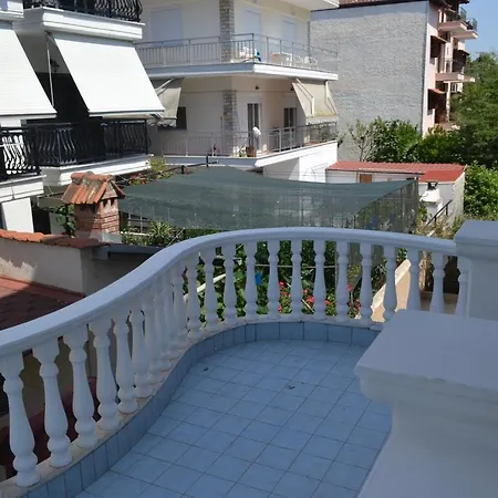 Victoria * Olympiakí Aktí