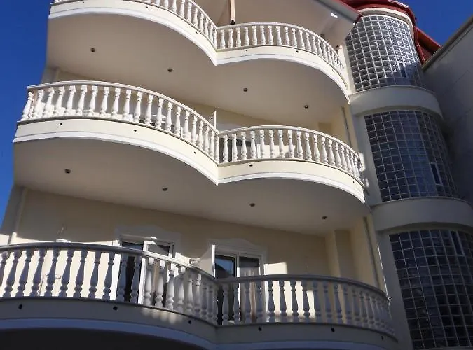 Victoria Apartahotel Olympiakí Aktí