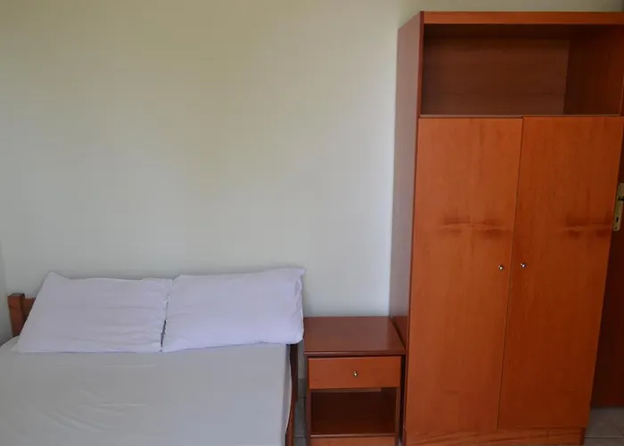 Victoria * Olympiakí Aktí