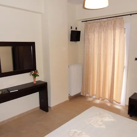 Victoria Aparthotel *