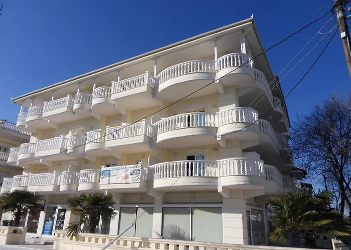 Victoria Apartahotel Olympiakí Aktí